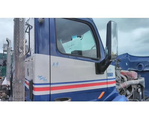 PETERBILT 579 2013-2022 DOOR ASSEMBLY, FRONT