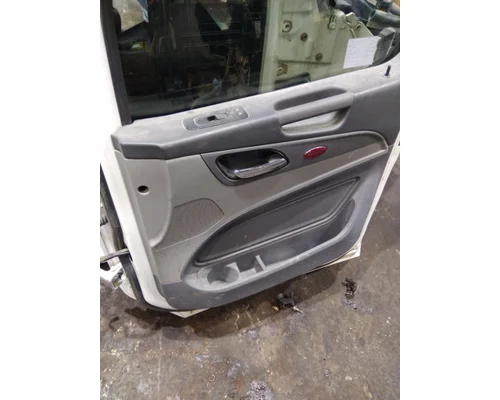 PETERBILT 579 2013-2022 DOOR ASSEMBLY, FRONT