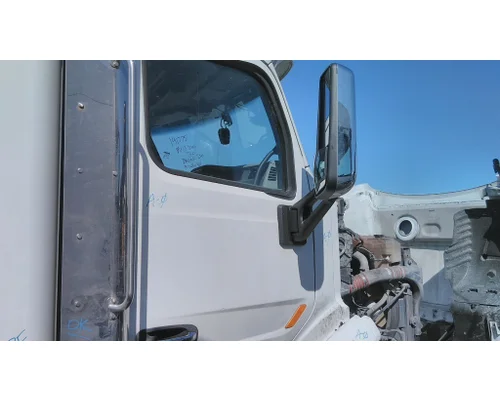 PETERBILT 579 2013-2022 DOOR ASSEMBLY, FRONT