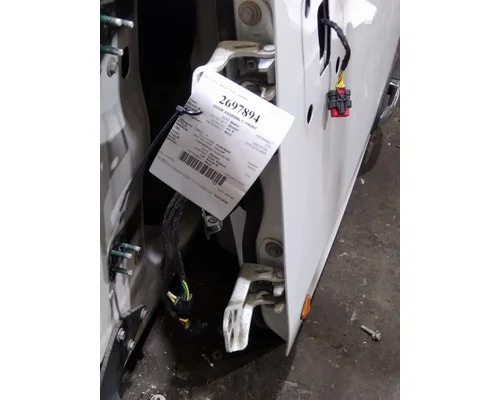 PETERBILT 579 2013-2022 DOOR ASSEMBLY, FRONT