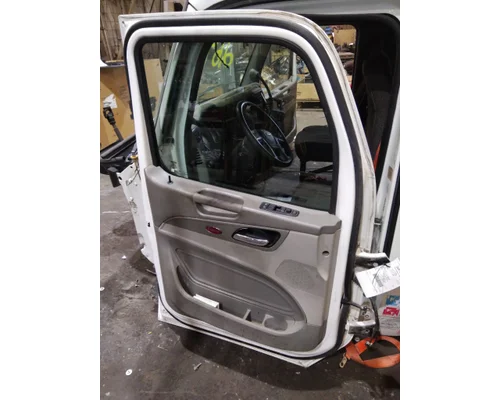 PETERBILT 579 2013-2022 DOOR ASSEMBLY, FRONT