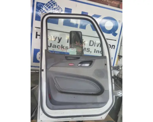 PETERBILT 579 2013-2022 DOOR ASSEMBLY, FRONT