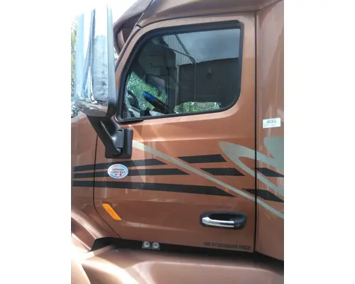 PETERBILT 579 2013-2026 DOOR ASSEMBLY, FRONT