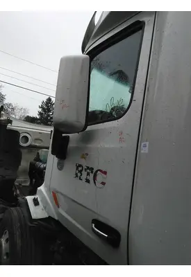 PETERBILT 579 2013-2026 DOOR ASSEMBLY, FRONT