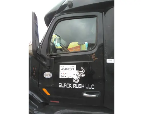 PETERBILT 579 2013-2026 DOOR ASSEMBLY, FRONT