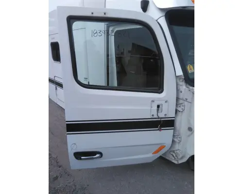 PETERBILT 579 2013-2026 DOOR ASSEMBLY, FRONT