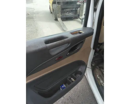 PETERBILT 579 2013-2026 DOOR ASSEMBLY, FRONT