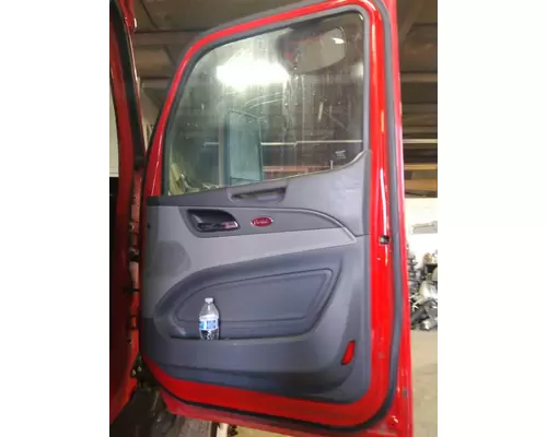 PETERBILT 579 2013-2026 DOOR ASSEMBLY, FRONT