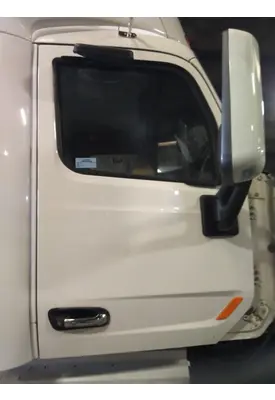 PETERBILT 579 2013-2026 DOOR ASSEMBLY, FRONT