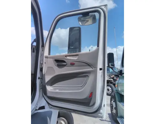 PETERBILT 579 2013-2026 DOOR ASSEMBLY, FRONT