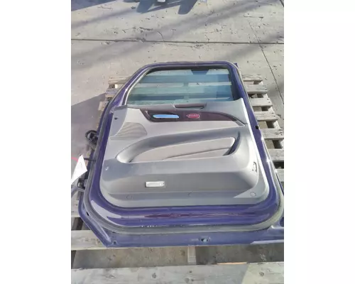 PETERBILT 579 2013-2026 DOOR ASSEMBLY, FRONT
