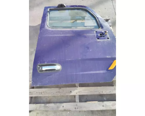 PETERBILT 579 2013-2026 DOOR ASSEMBLY, FRONT