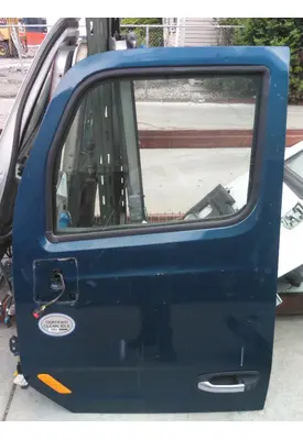 PETERBILT 579 2013-2026 DOOR ASSEMBLY, FRONT