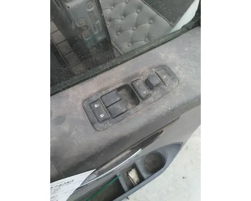 PETERBILT 579 2013-2026 DOOR ASSEMBLY, FRONT