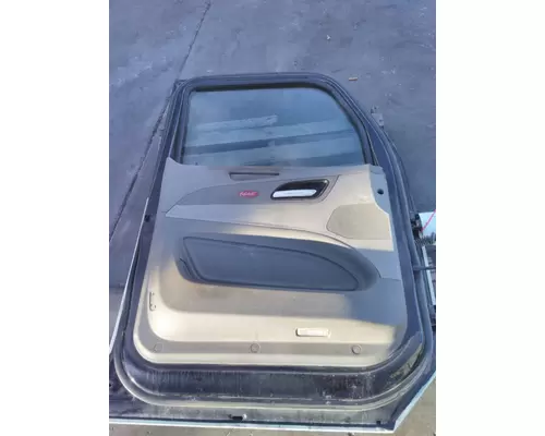 PETERBILT 579 2013-2026 DOOR ASSEMBLY, FRONT