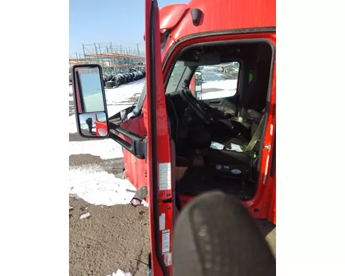 PETERBILT 579 2013-2026 DOOR ASSEMBLY, FRONT