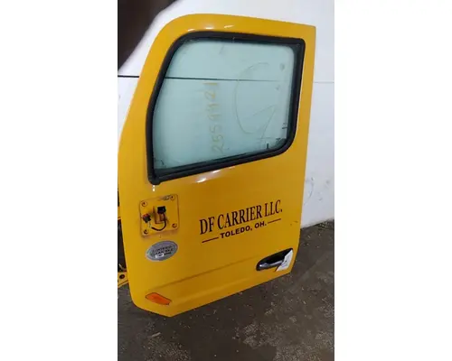 PETERBILT 579 2013-2026 DOOR ASSEMBLY, FRONT