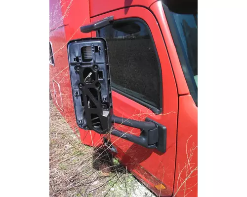 PETERBILT 579 2013-2026 DOOR ASSEMBLY, FRONT
