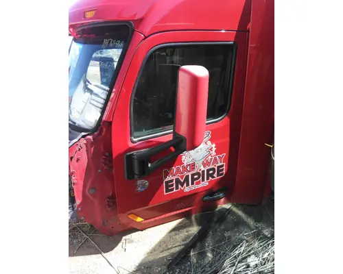PETERBILT 579 2013-2026 DOOR ASSEMBLY, FRONT