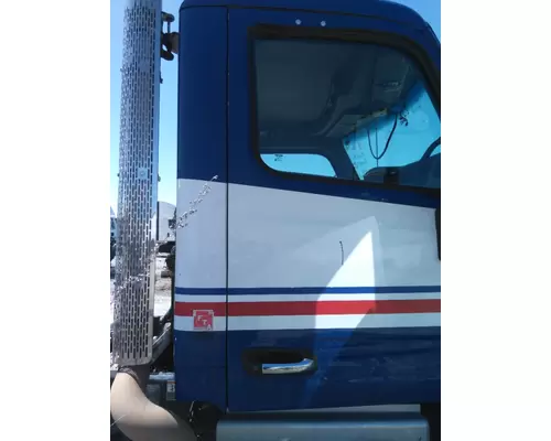 PETERBILT 579 2013-2026 DOOR ASSEMBLY, FRONT