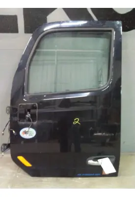 PETERBILT 579 2013-2026 DOOR ASSEMBLY, FRONT