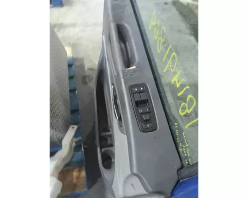 PETERBILT 579 2013-2026 DOOR ASSEMBLY, FRONT