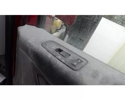 PETERBILT 579 2013-2026 DOOR ASSEMBLY, FRONT