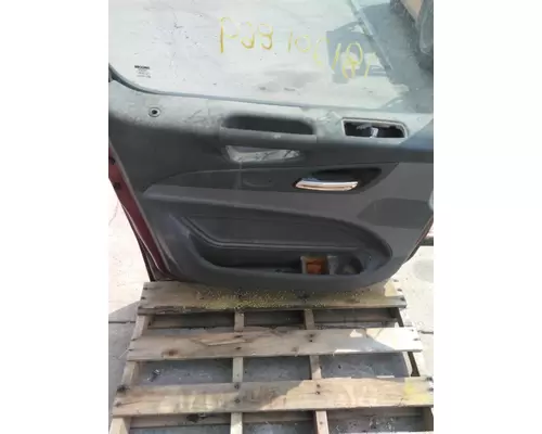 PETERBILT 579 2013-2026 DOOR ASSEMBLY, FRONT