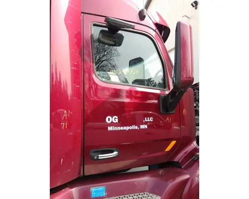 PETERBILT 579 2013-2026 DOOR ASSEMBLY, FRONT