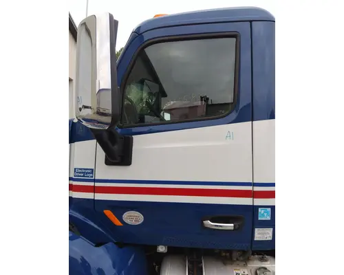 PETERBILT 579 2013-2026 DOOR ASSEMBLY, FRONT