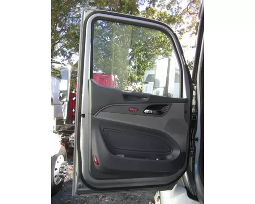 PETERBILT 579 2013-2026 DOOR ASSEMBLY, FRONT