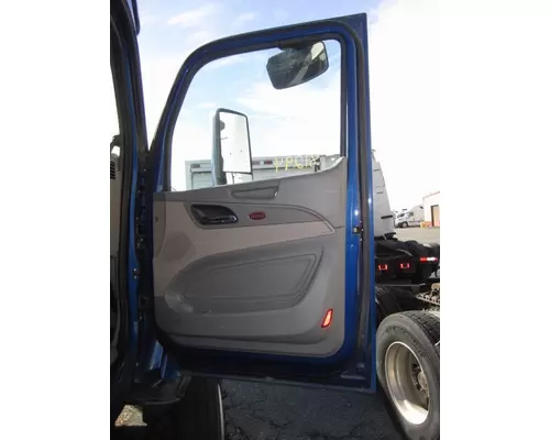 PETERBILT 579 2013-2026 DOOR ASSEMBLY, FRONT