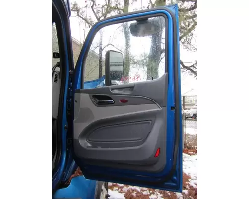 PETERBILT 579 2013-2026 DOOR ASSEMBLY, FRONT
