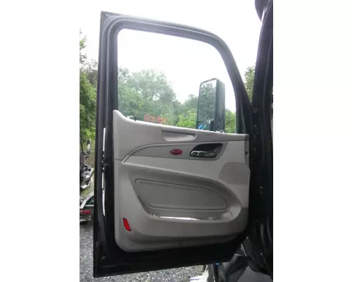 PETERBILT 579 2013-2026 DOOR ASSEMBLY, FRONT