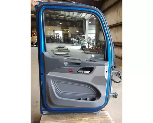 PETERBILT 579 2013-2026 DOOR ASSEMBLY, FRONT