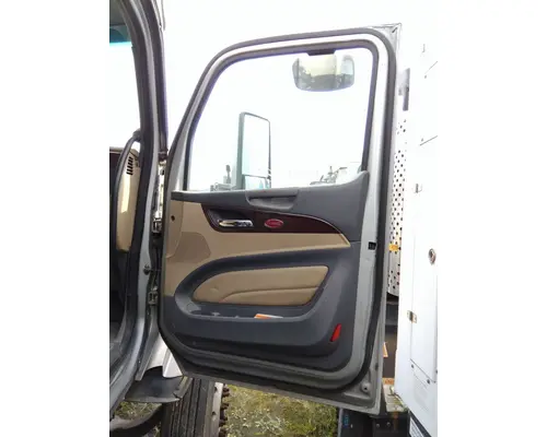 PETERBILT 579 2013-2026 DOOR ASSEMBLY, FRONT