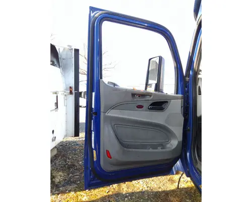 PETERBILT 579 2013-2026 DOOR ASSEMBLY, FRONT