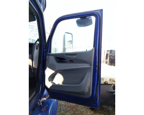 PETERBILT 579 2013-2026 DOOR ASSEMBLY, FRONT