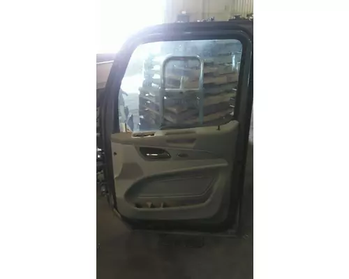 PETERBILT 579 2013-2026 DOOR ASSEMBLY, FRONT