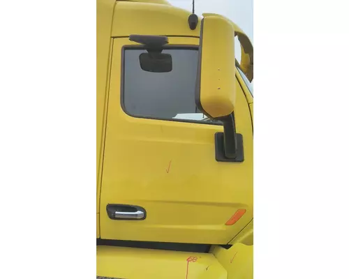 PETERBILT 579 2013-2026 DOOR ASSEMBLY, FRONT