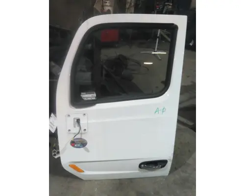 PETERBILT 579 2013-2026 DOOR ASSEMBLY, FRONT