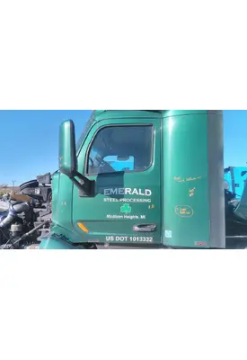 PETERBILT 579 2013-2026 DOOR ASSEMBLY, FRONT