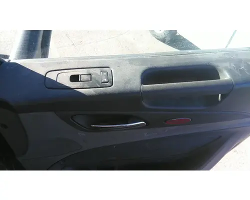 PETERBILT 579 2013-2026 DOOR ASSEMBLY, FRONT