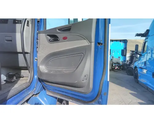 PETERBILT 579 2013-2026 DOOR ASSEMBLY, FRONT