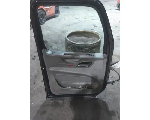 PETERBILT 579 2013-2026 DOOR ASSEMBLY, FRONT