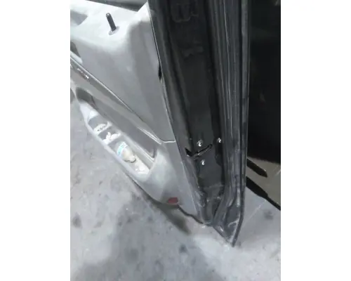 PETERBILT 579 2013-2026 DOOR ASSEMBLY, FRONT
