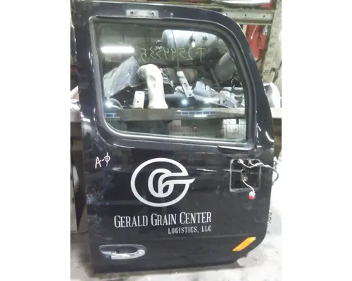 PETERBILT 579 2013-2026 DOOR ASSEMBLY, FRONT