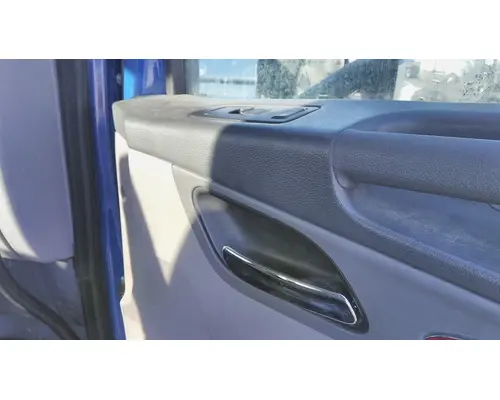 PETERBILT 579 2013-2026 DOOR ASSEMBLY, FRONT