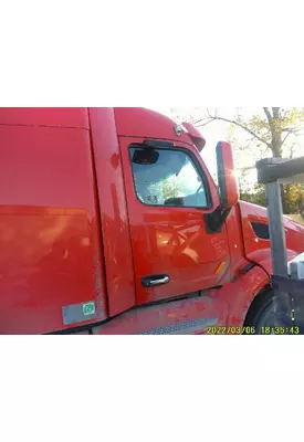 PETERBILT 579 2013-2026 DOOR ASSEMBLY, FRONT