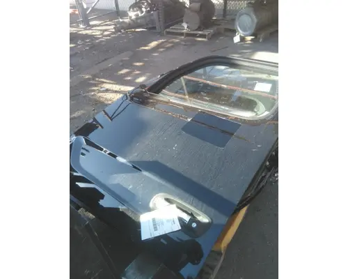 PETERBILT 579 2022-2026 DOOR ASSEMBLY, FRONT
